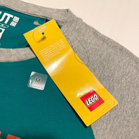 2016 Uniqlo Lego Fun Tshirt Mens Medium Shirt - Picture 4 of 16
